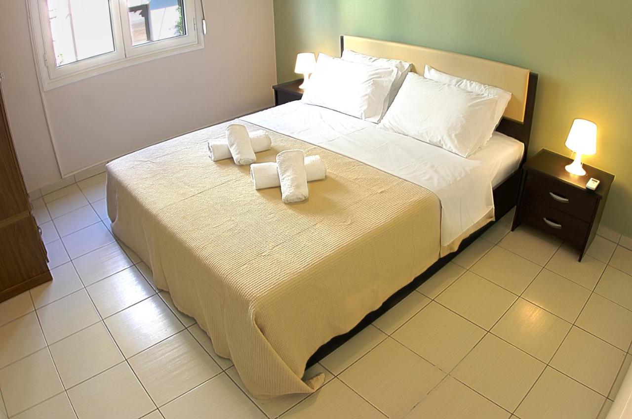 Central Apartment At Koukaki Area Atene Esterno foto